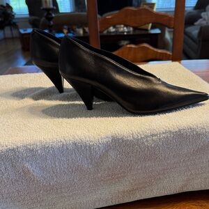 Celine Black Pointed Toe Heels